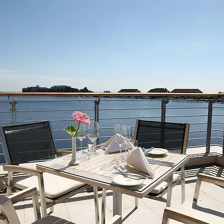 Atlantic 4*